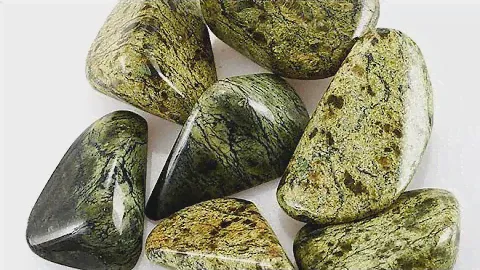 МОИ ЛЮБИМЫЕ МИНЕРАЛЫ. ЗМЕЕВИК