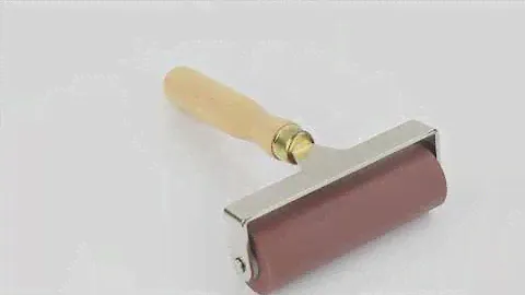Валик резиновый на металлических кронштейнах, ширина - 9.8 см., MEEDEN